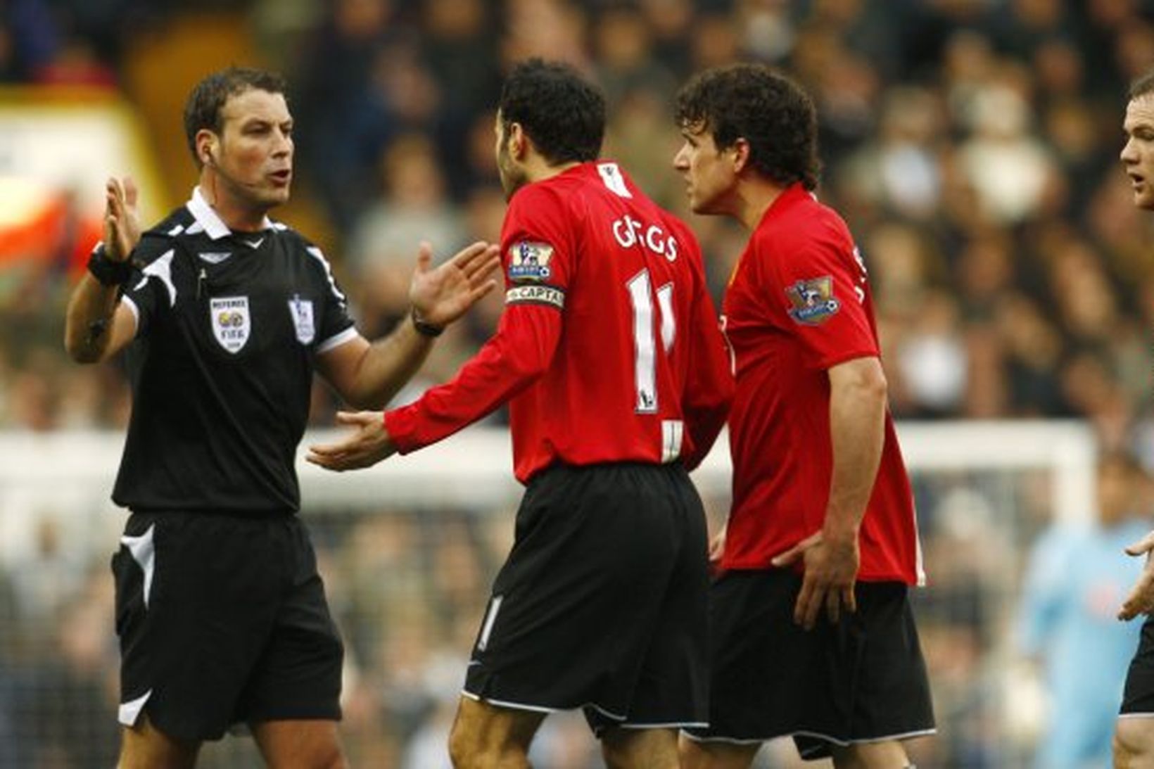 Ryan Giggs, Owen Hargreaves og Wayne Rooney mótmæla dómi Mark …