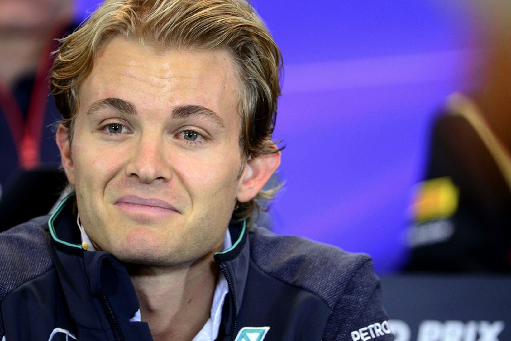 Nico Rosberg sposkur á svip á blaðamannafundi í Spa í …