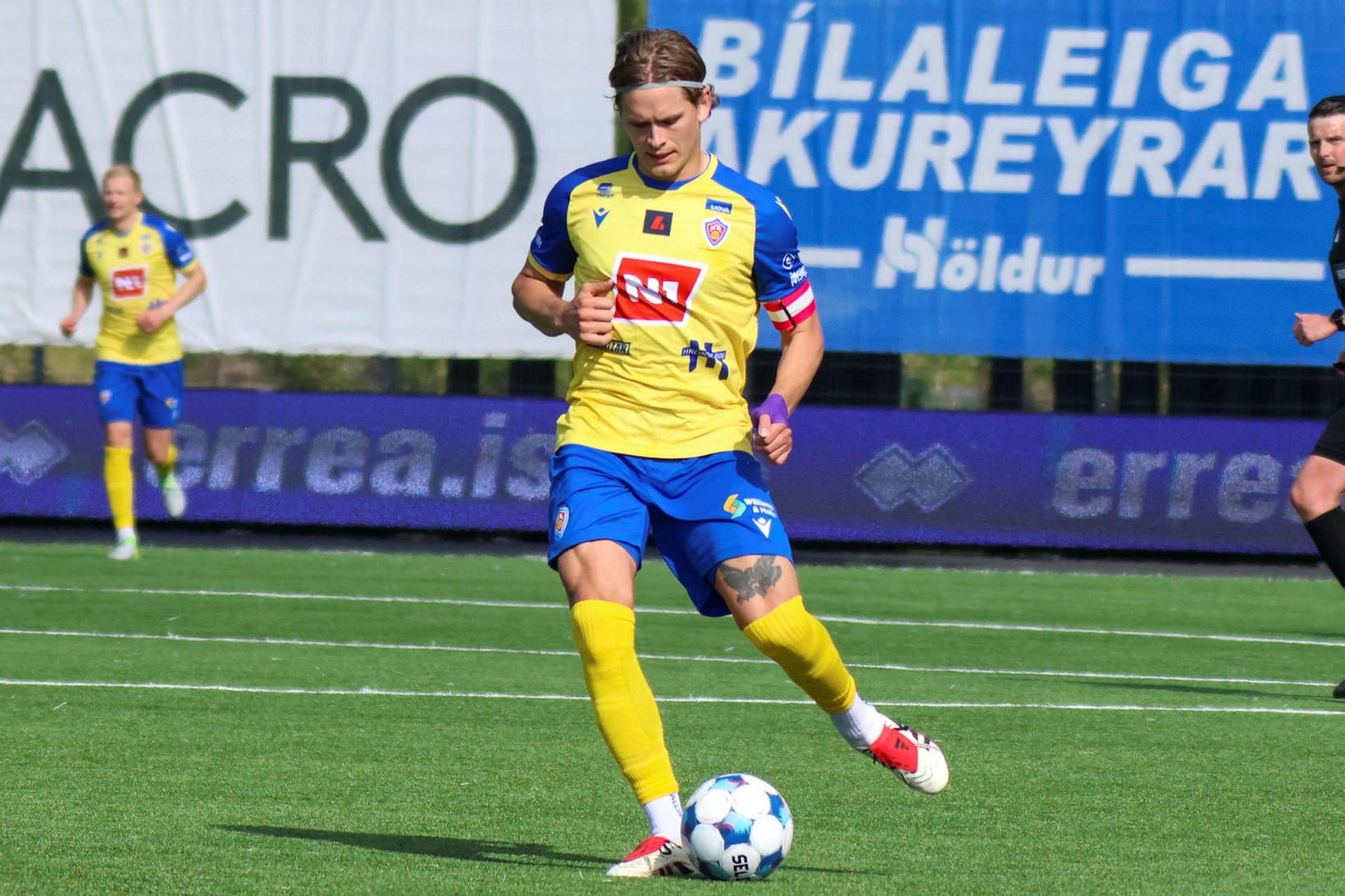 Ívar Örn Árnason