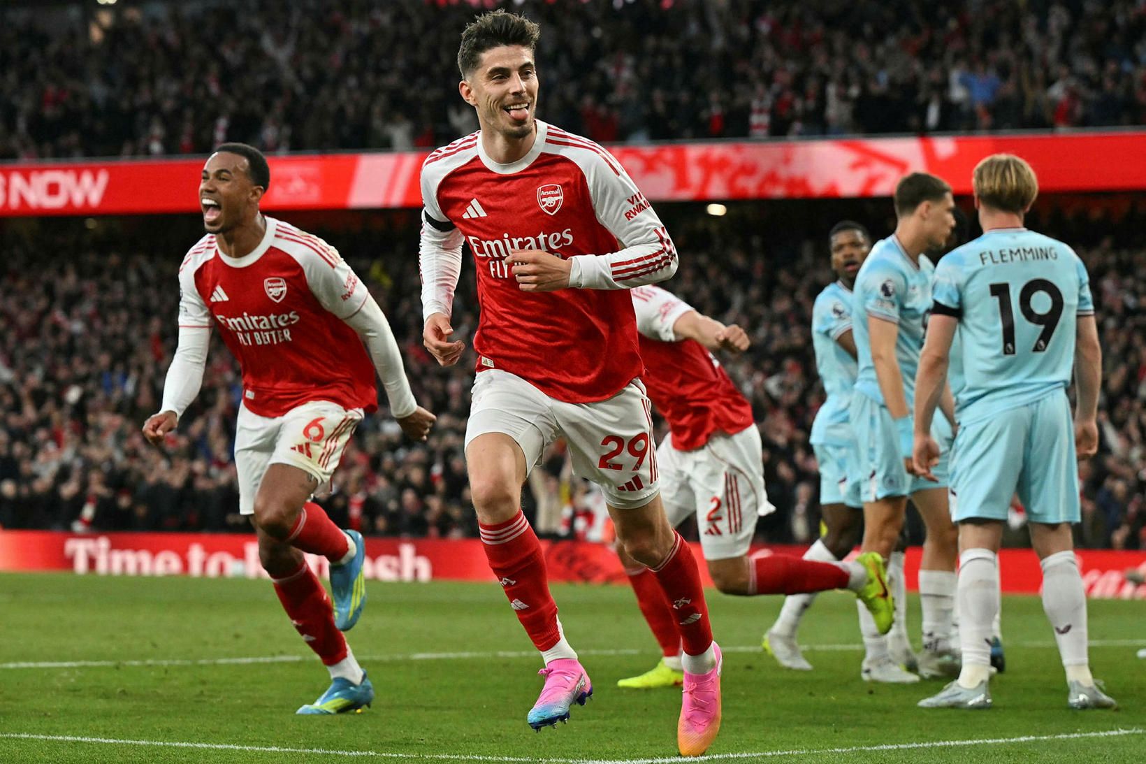 Myndskeið: Leikmenn Arsenal ærðust úr gleði