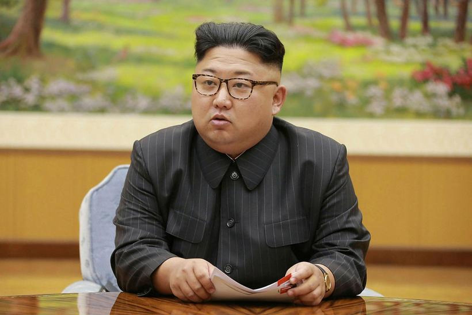 Kim Jong-un virðist óhræddur við að ögra alþjóðasamfélaginu, sem hefur …