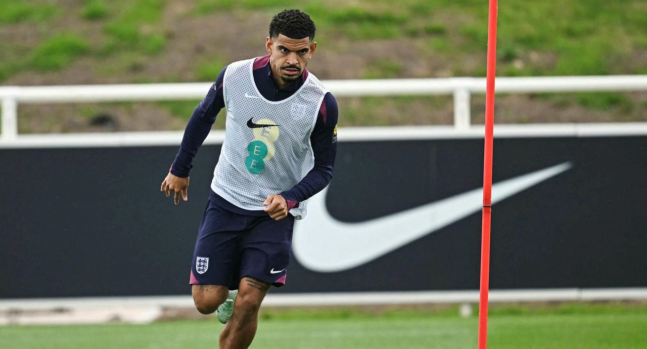 Morgan Gibbs-White er á leiðinni til Tottenham.