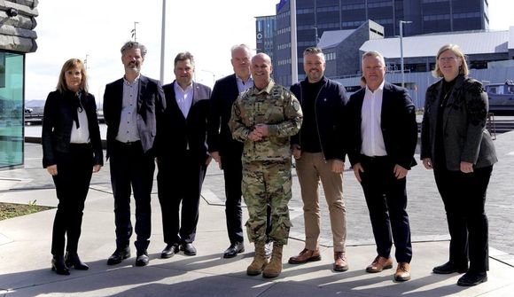 Yfirhershöfðingi NATO á Íslandi