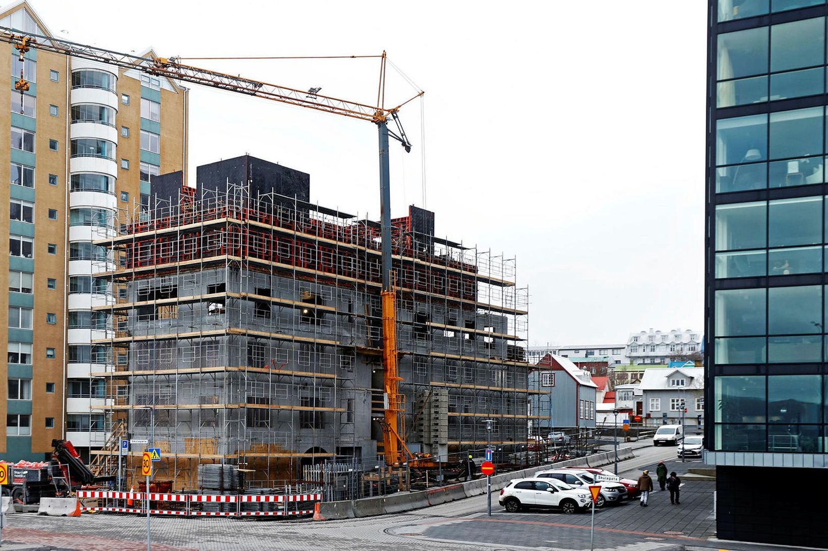 Fullkláruðum óseldum íbúðum fjölgað gríðarlega