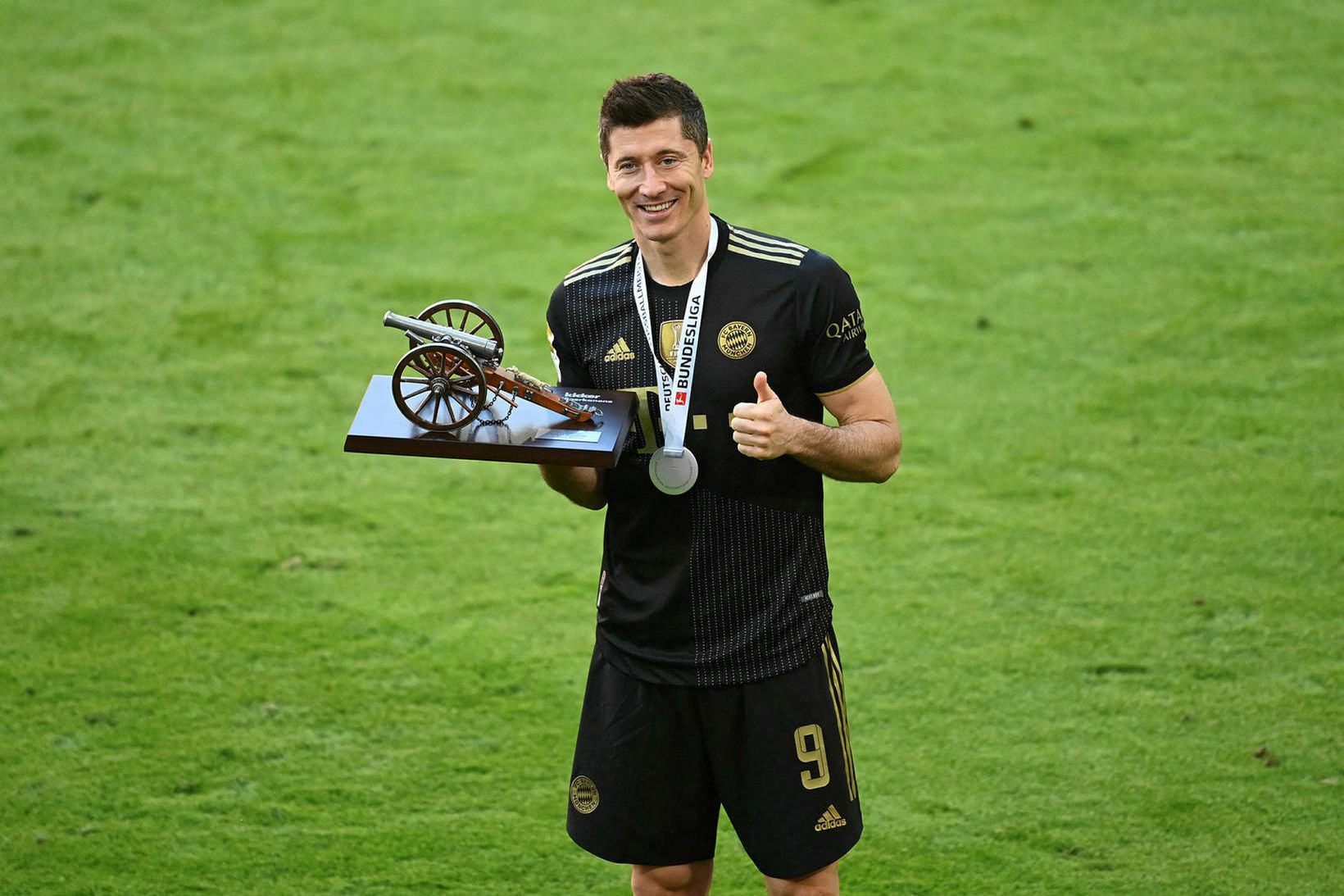 Robert Lewandowski skoraði 41 deildarmark á tímabilinu.