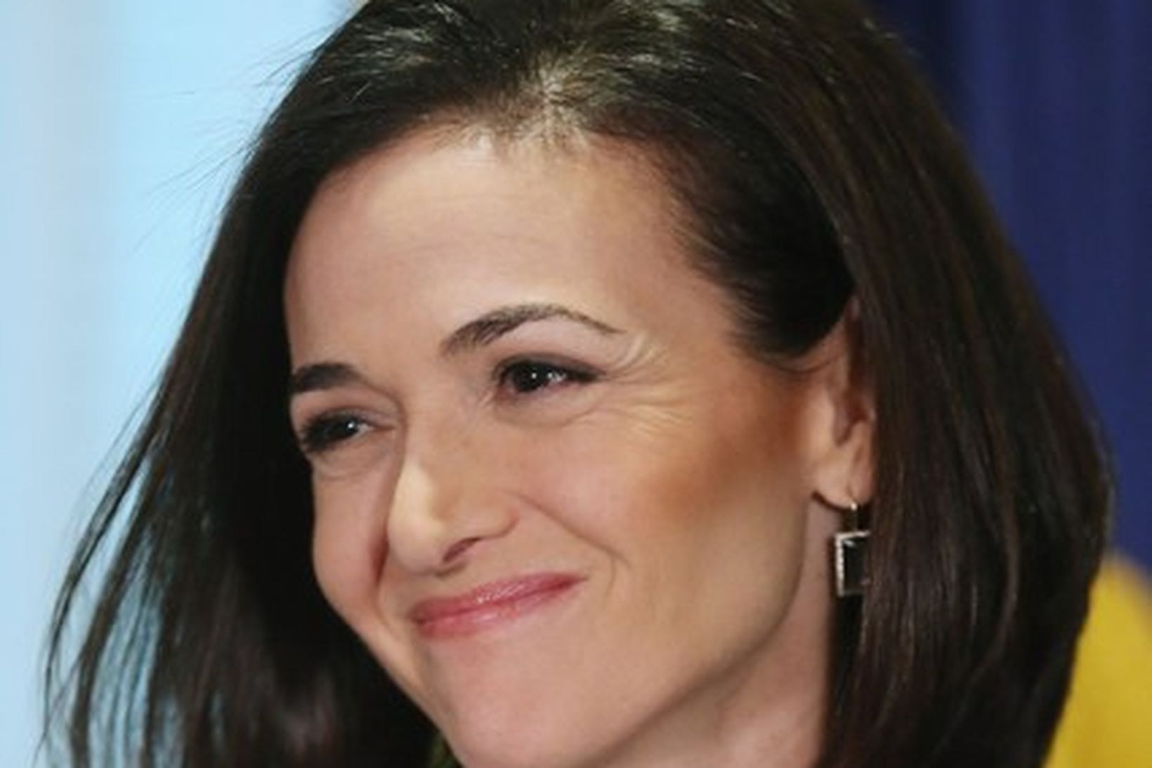 Sheryl Sandberg fyrrverandi forstjóri Facebook hefur hvatt konur til dáða …