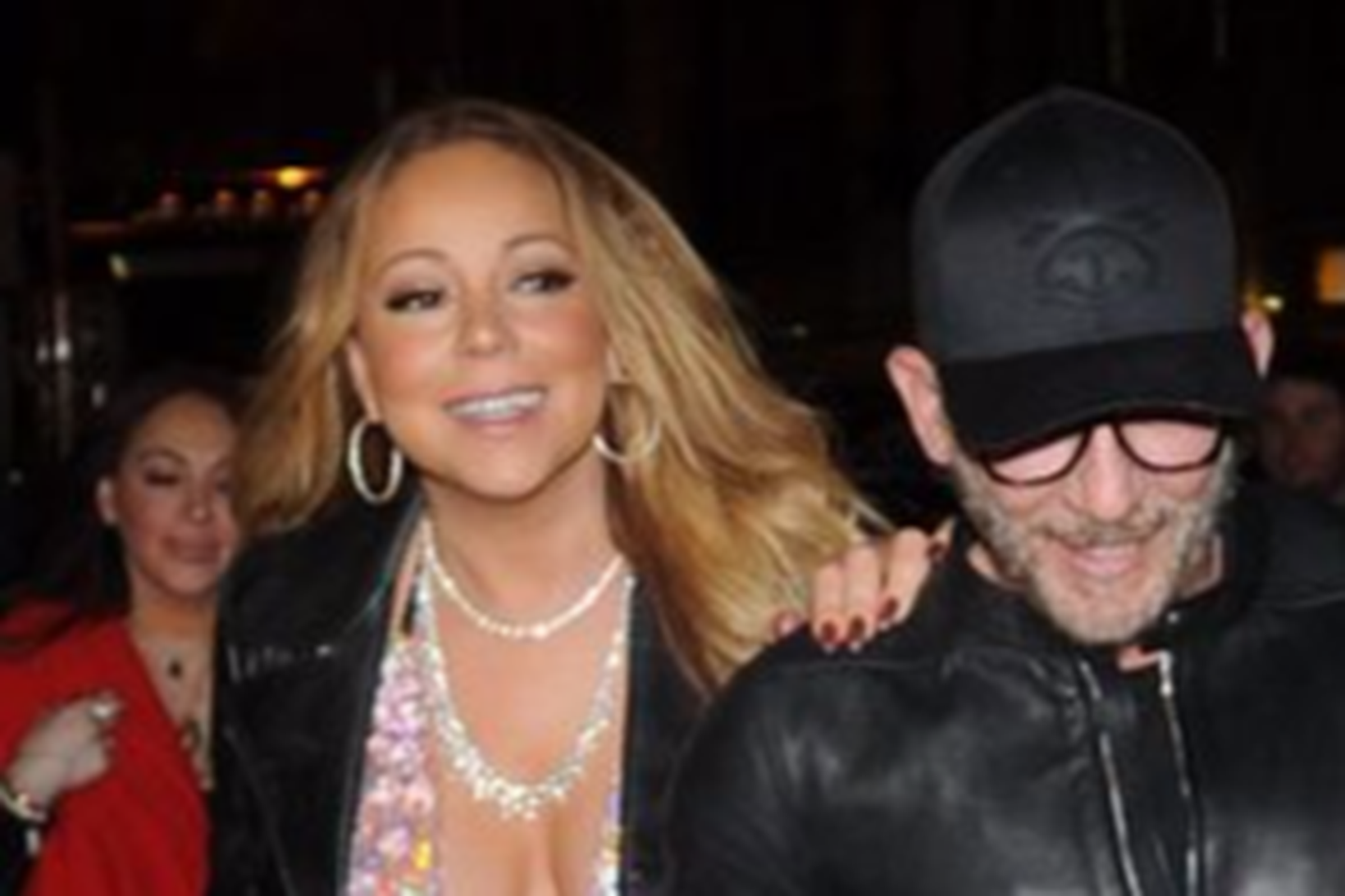Mariah Carey skellti sér út að borða með ónefndum vini …