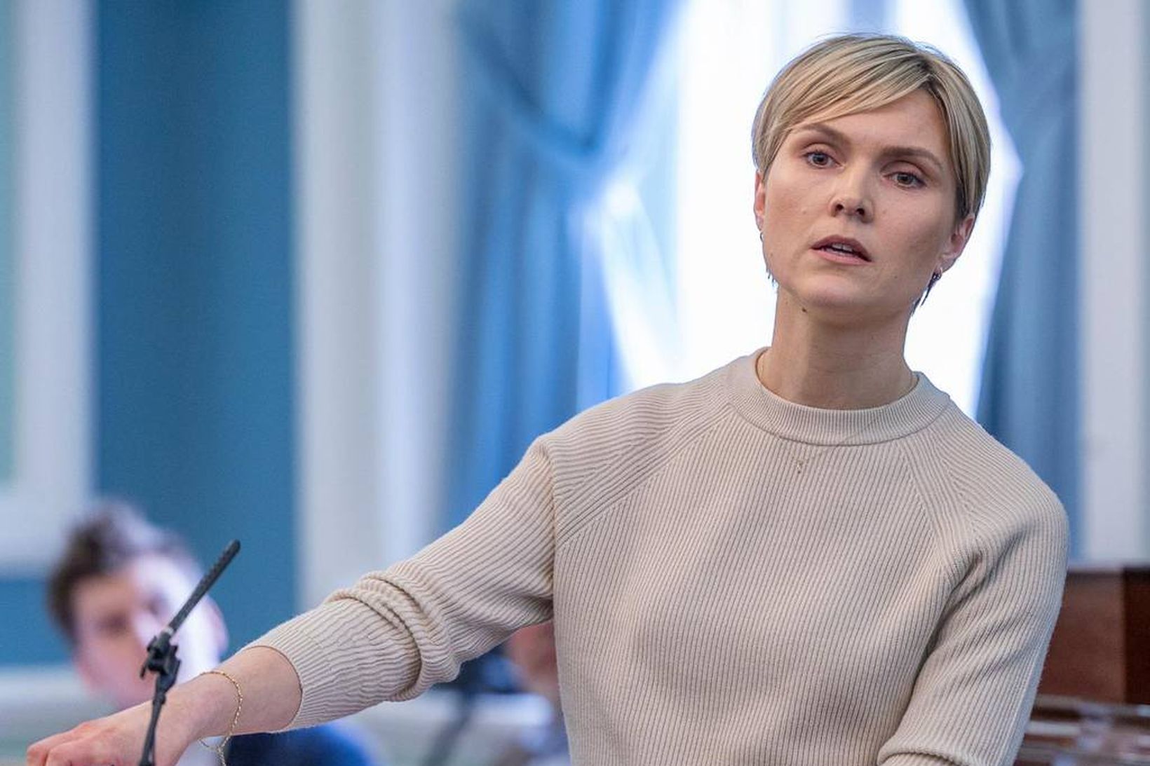 Fyrirspurnir Kristrún Frostadóttir.