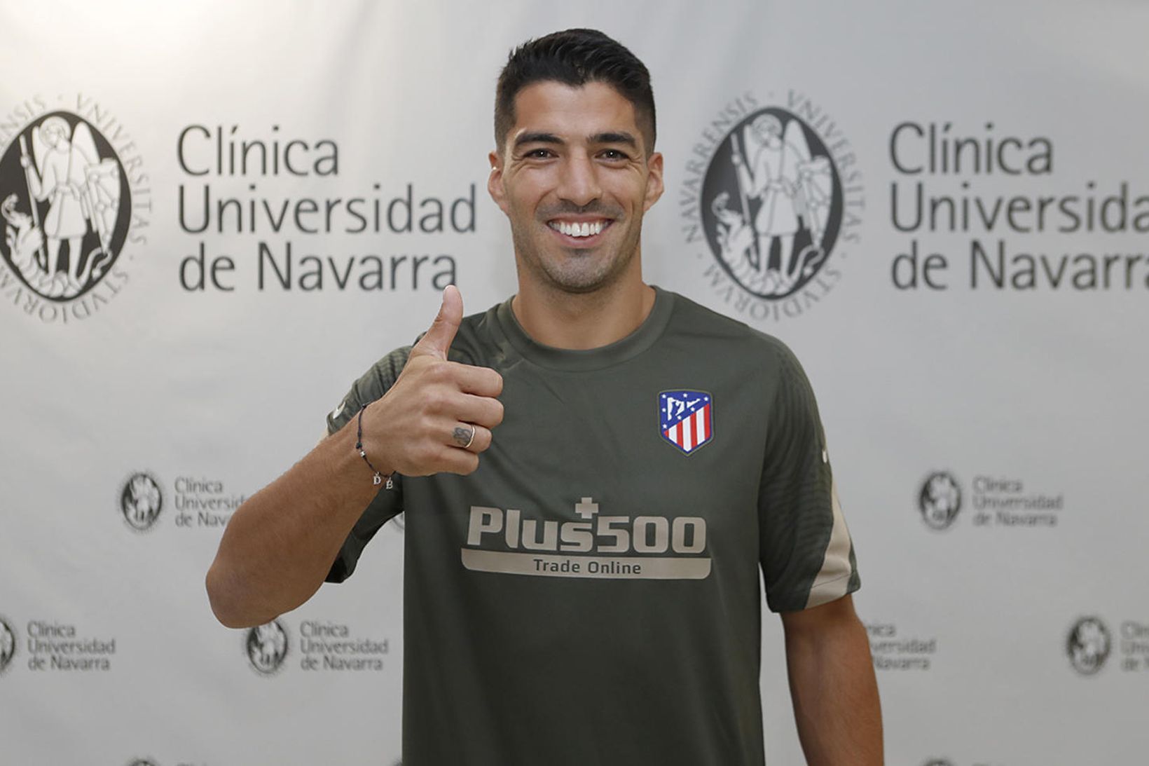 Luis Suárez er orðinn leikmaður Atlético Madríd.