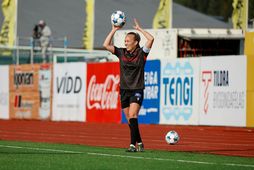 Elísa Viðarsdóttir hafa þurft að bíða lengi eftir sigri í deildinni.