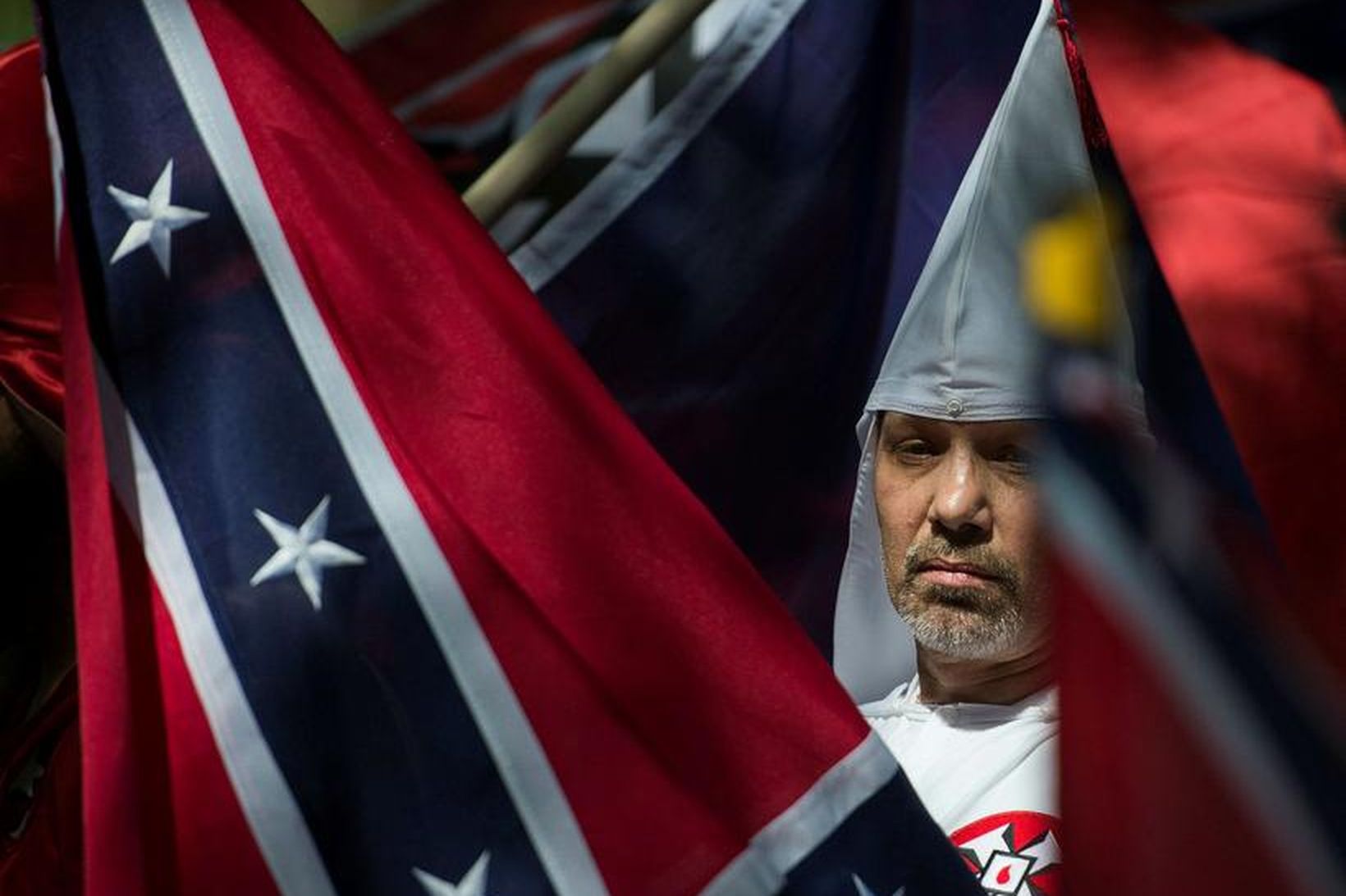 Liðsmaður Ku Klux Klan í Charlottesville fyrr á þessu ári.