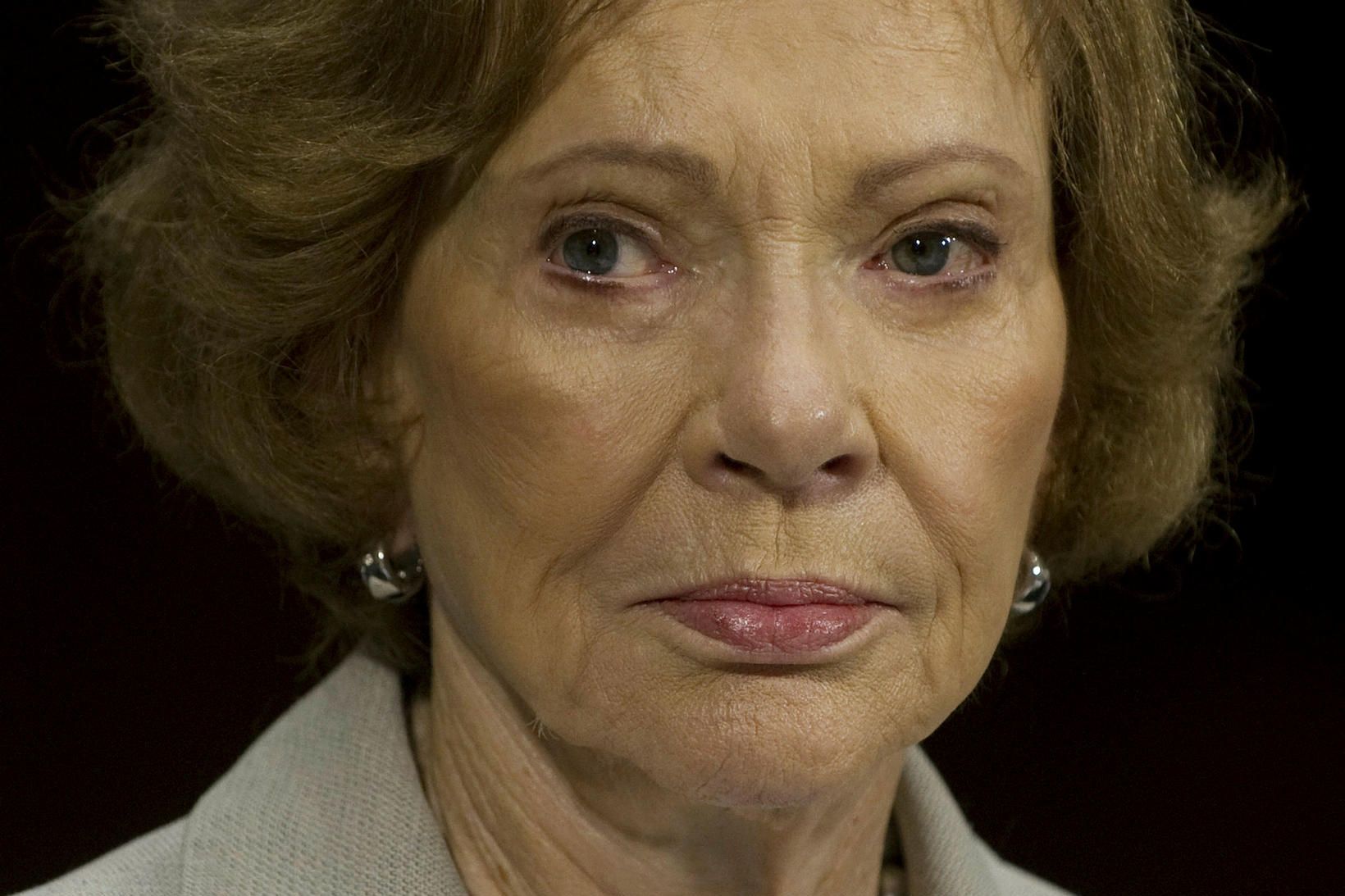 Rosalynn Carter lést í dag.