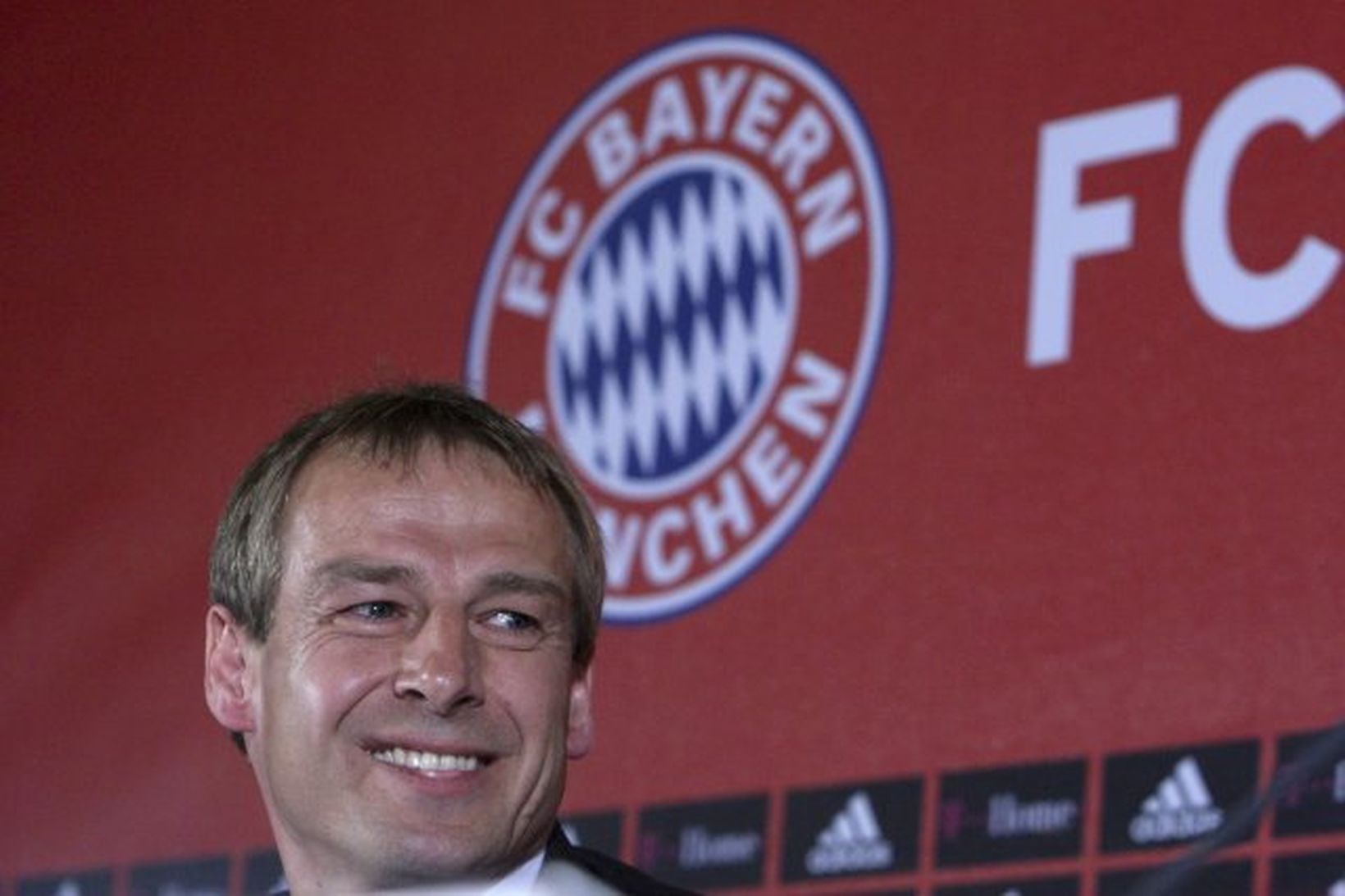 Jürgen Klinsmann er búinn að semja við Bayern.