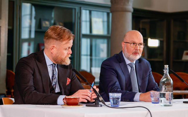 Ásgeir Jónsson, seðlabankastjóri og formaður peningastefnunefndar, og Þórarinn G. Pétursson, varaseðlabankastjóri og staðgengill formanns peningastefnunefndar, …