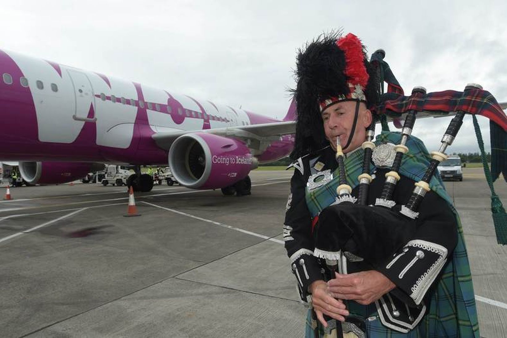 WOW air flýgur til Edinborgar tvisvar í viku.