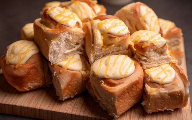 Gómsætir snúðar með lemon curd.