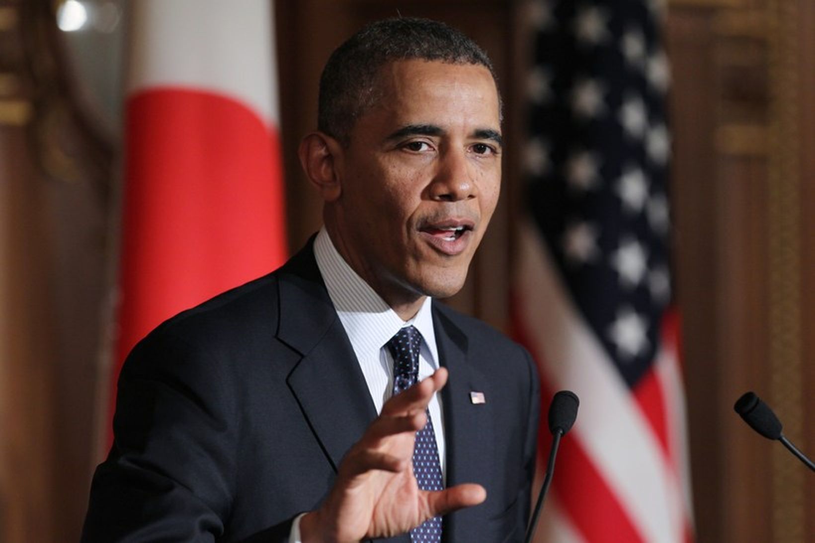 Barack Obama, forseti Bandaríkjanna, á blaðamannafundinum í Tókyó.