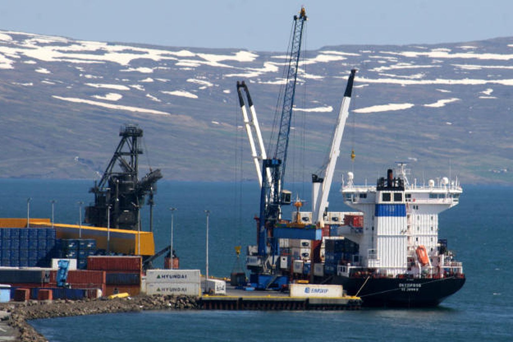 Iðnaðarvörur voru 55,2% alls útflutnings á fyrri helmingi ársins 2017.