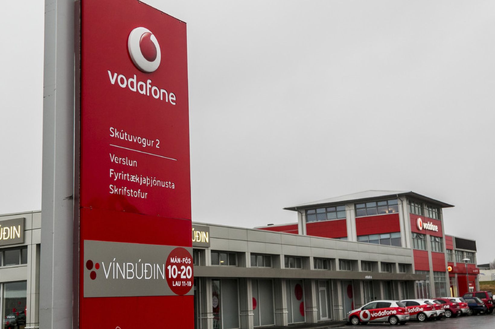 Höfuðstöðvar Vodafone í Skútuvogi.