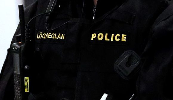 Lögreglan rannsakar mannslát