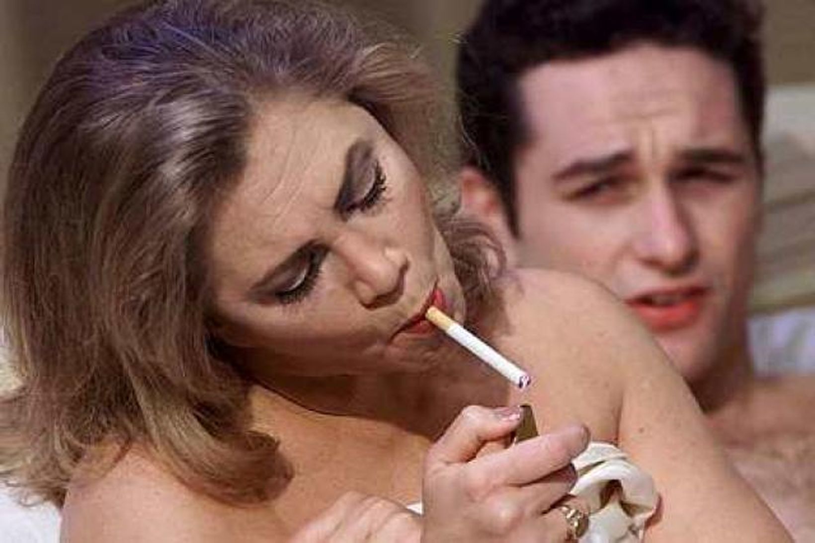 Kathleen Turner ásamt Matthew Rhys í leikritinu The Graduate