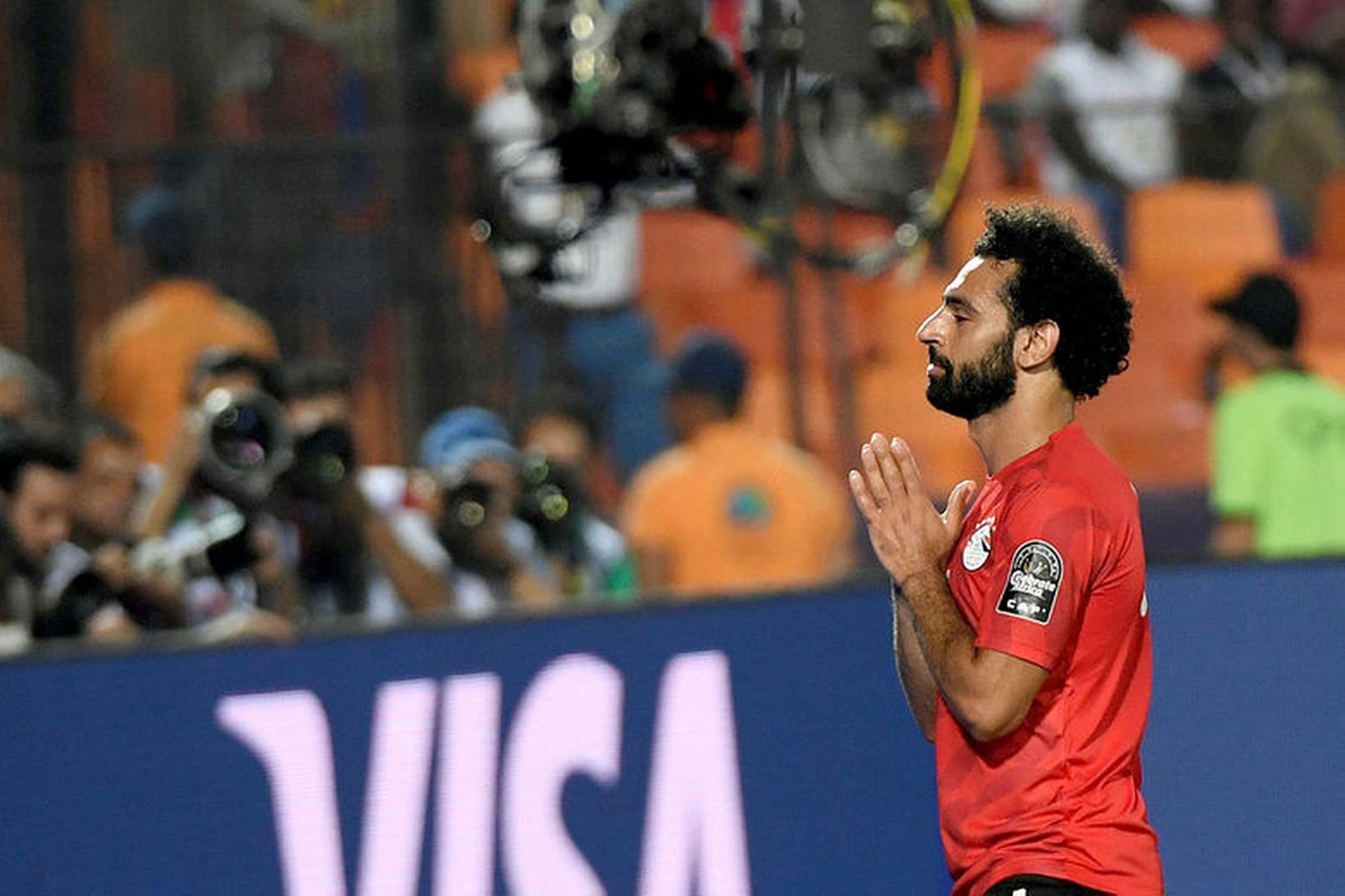 Mohamed Salah fagnar marki sínu.