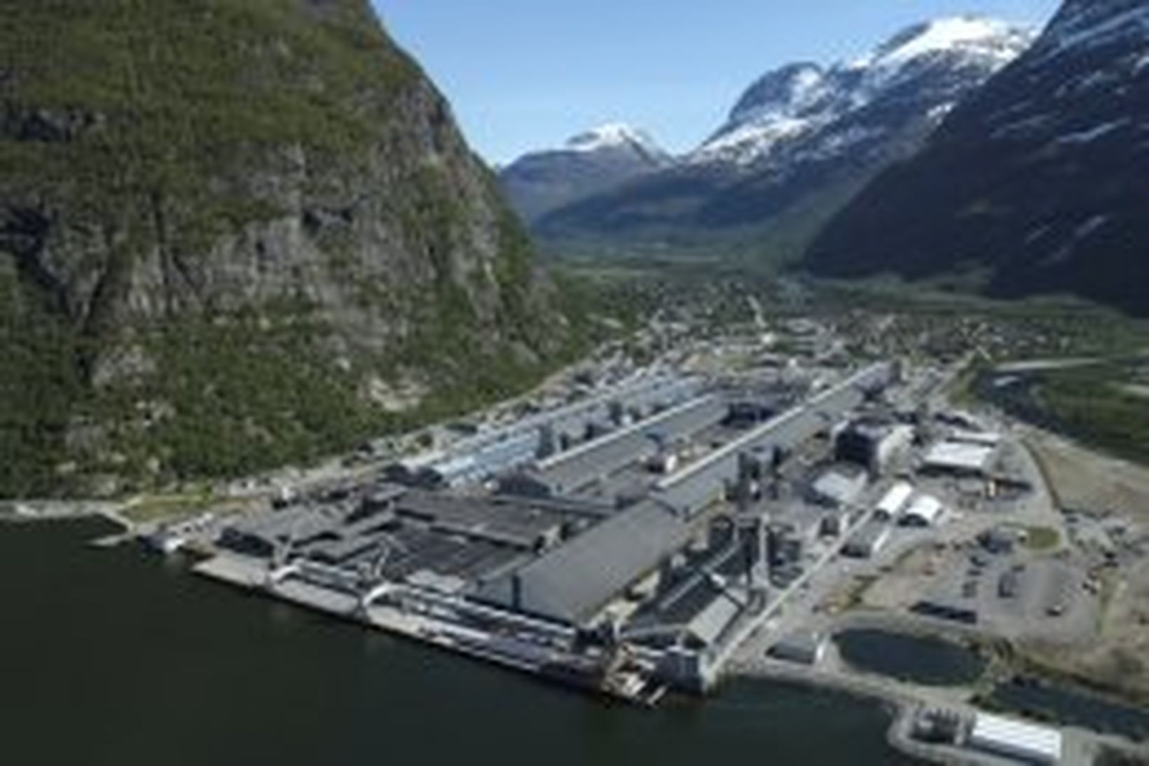 Verksmiðja Norsk Hydro í Sunndal.