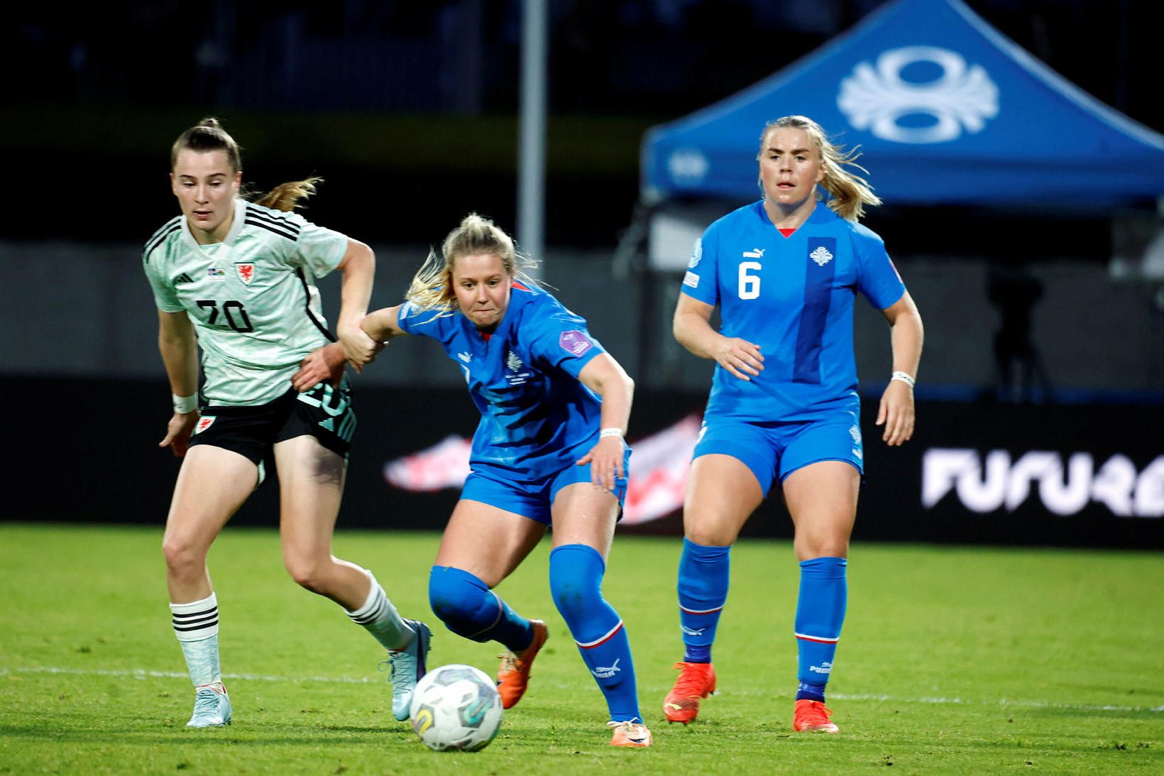 Selma Sól Magnúsdóttir og Ingibjörg Sigurðardóttir hafa myndað fyrirliðateymi með …