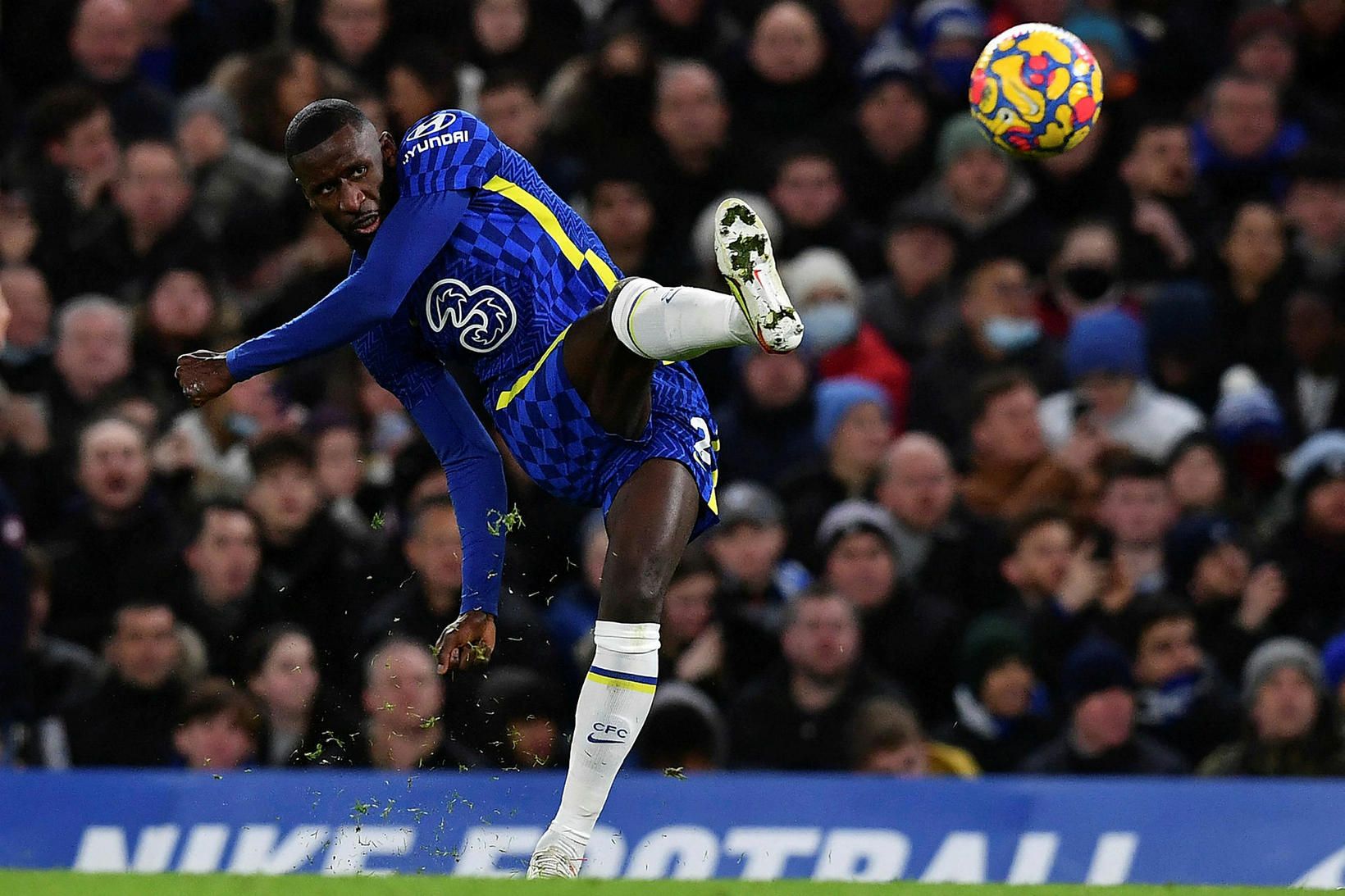 Antonio Rüdiger er lykilmaður í varnarleik Chelsea.