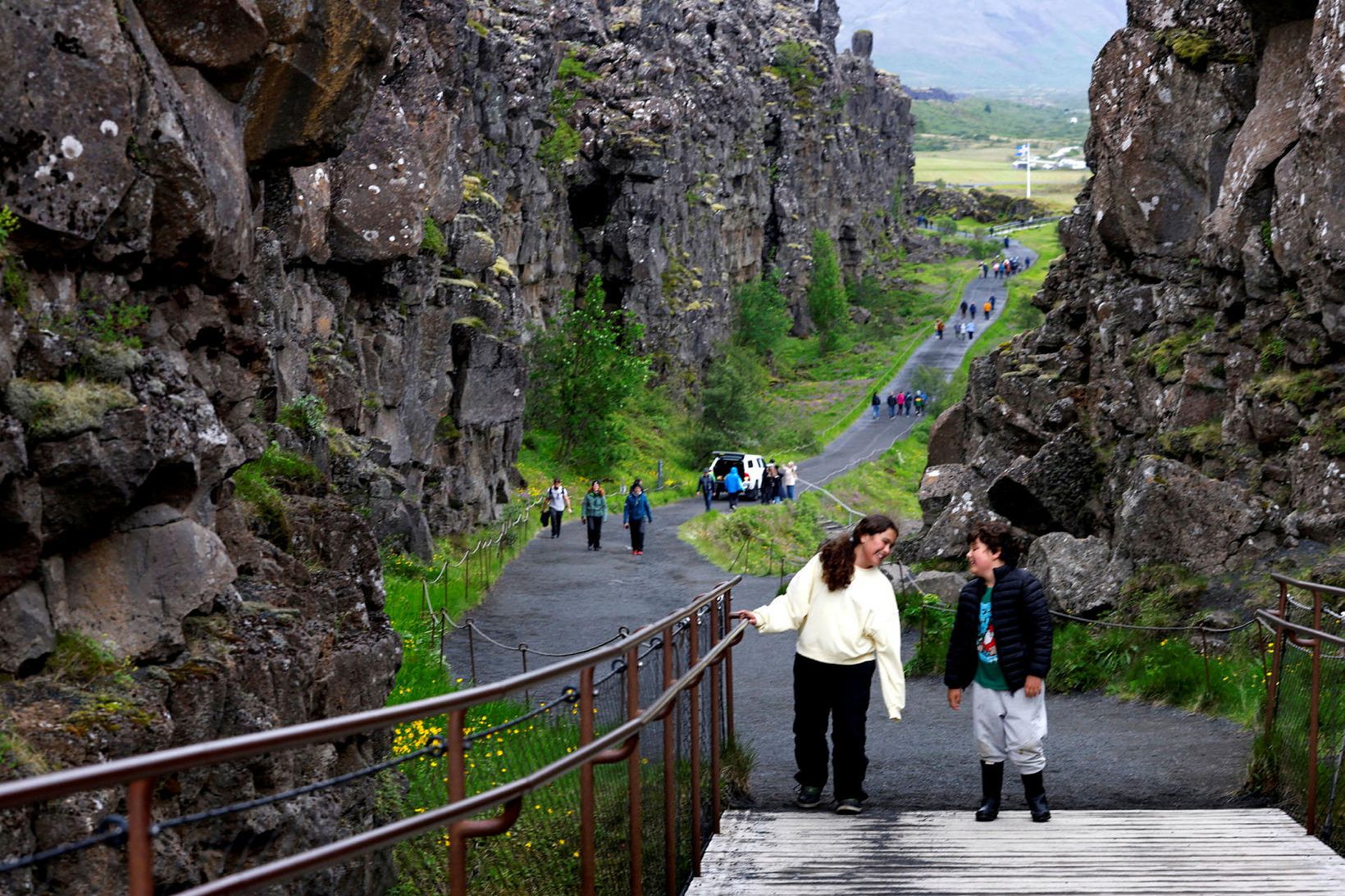 Á vinsælustu ferðamannastöðunum kostar í kringum þúsund krónur að leggja …