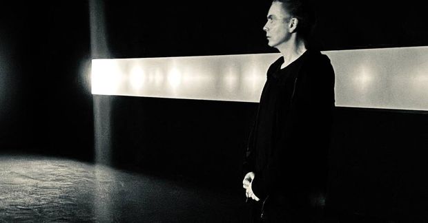 Hljóð, lykt og ljós einkenna innsetninguna í Kunstsilo í Noregi.