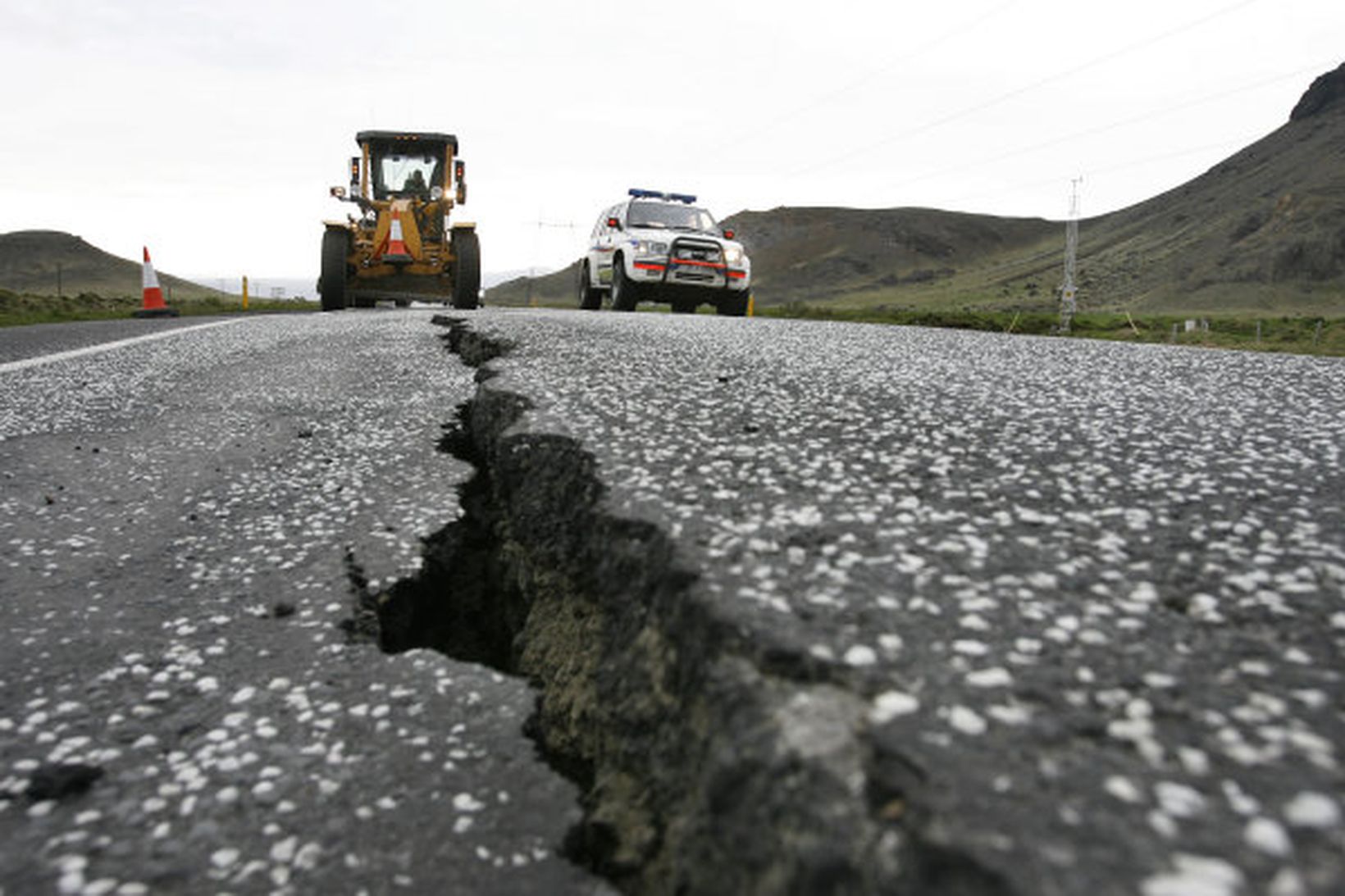 Suðurlandsskjálftinn 29. maí 2008 var 6,3 á Richter. Skjálftinn árið …