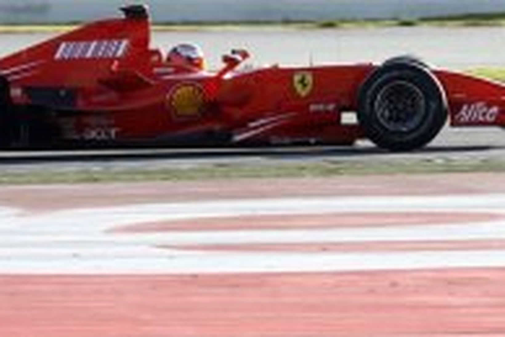 Räikkönen á ferð í Barcelona í dag.
