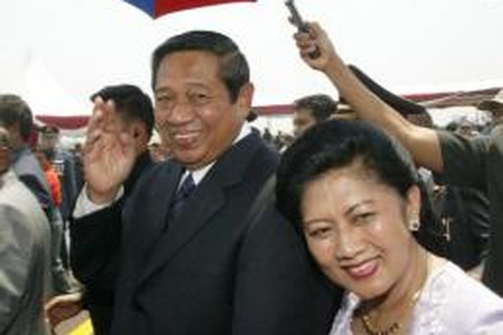 Susilo Bambang Yudhoyono, forseti Indónesíu, með konu sinni, Kristiani Herawati.