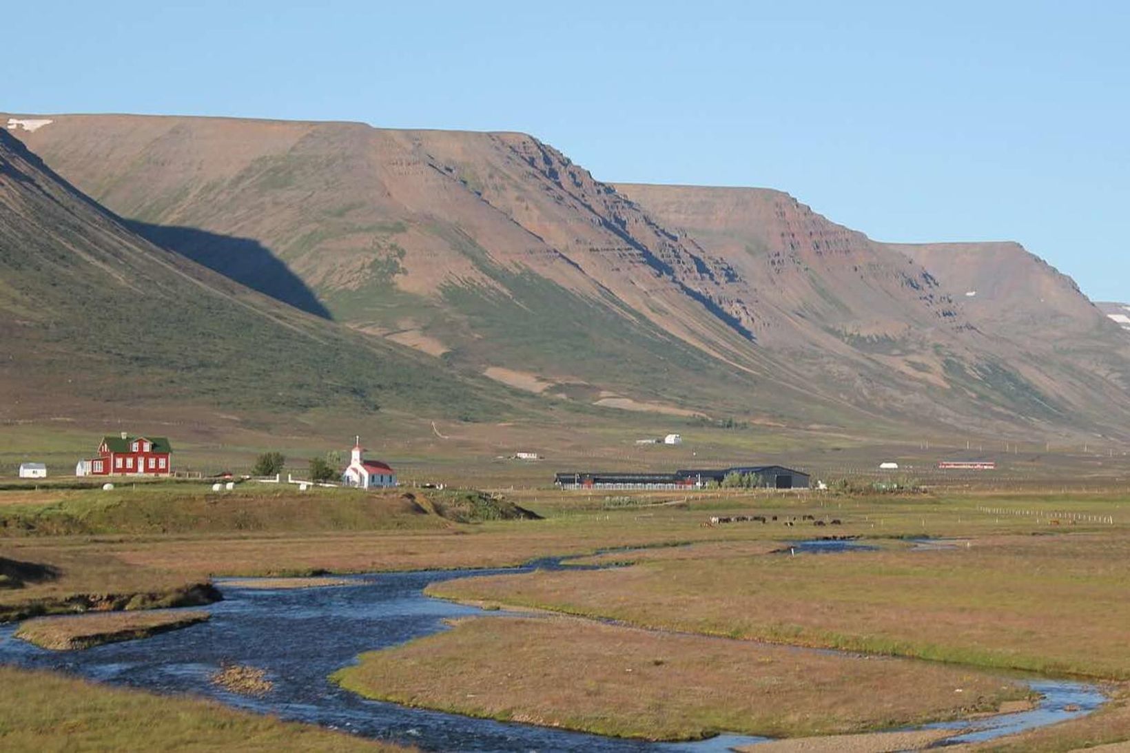 Unadalsá rennur um Unadal og á ós á Hofsósi. Áin …