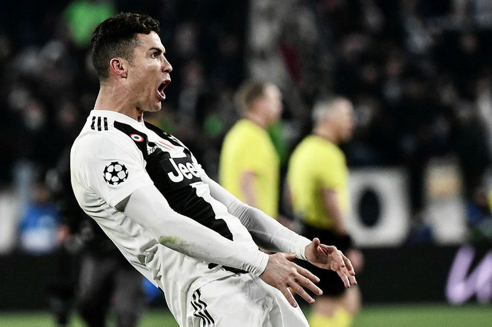 Fagnaðarlæti Ronaldo þóttu óviðeigandi.