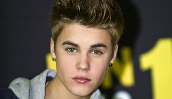 Skera sig fyrir Bieber