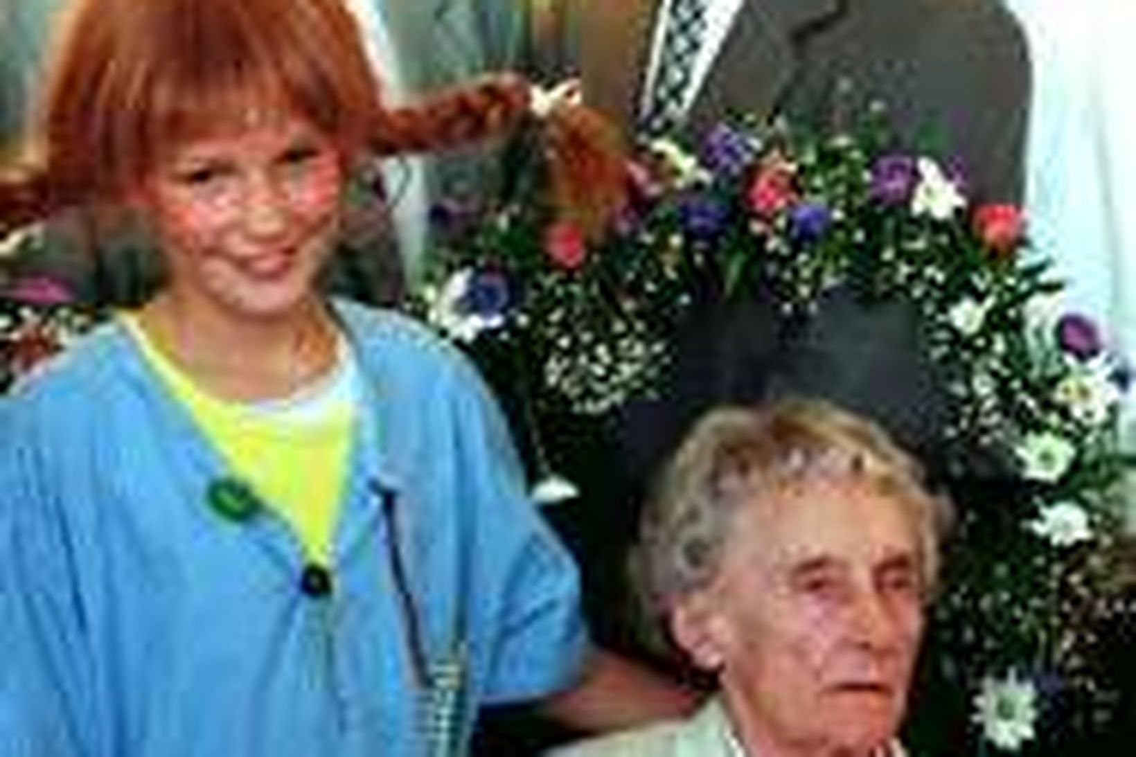 Astrid Lindgren með Línu langsokk.