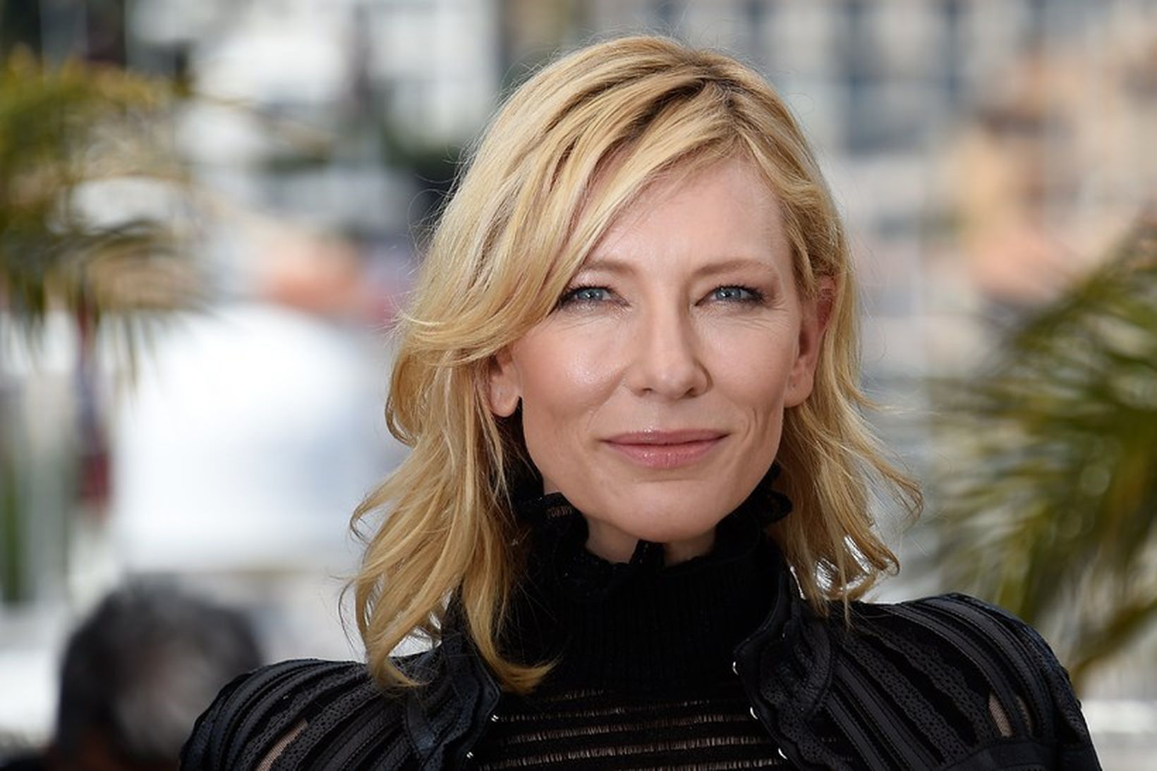 Ástralska leikkonan Cate Blanchett ættleiddi litla stúlku á árinu.