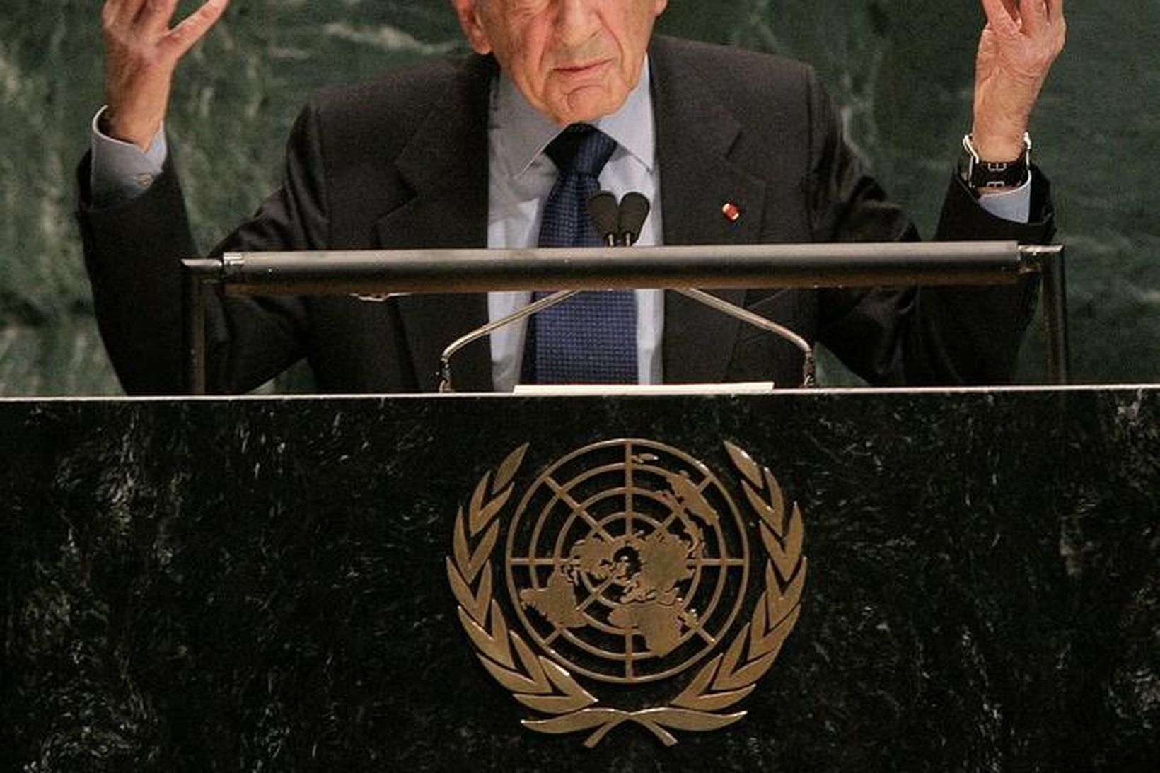 Elie Wiesel.