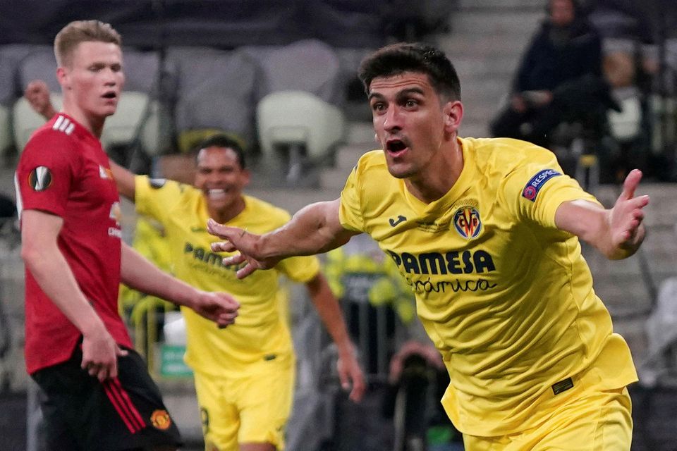 Gerard Moreno fagnar eftir að hafa komið Villarreal yfir í kvöld.