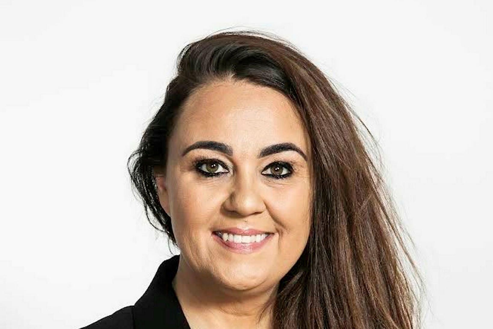 Kona er brjáluð út í manninn sinn og leitar ráða