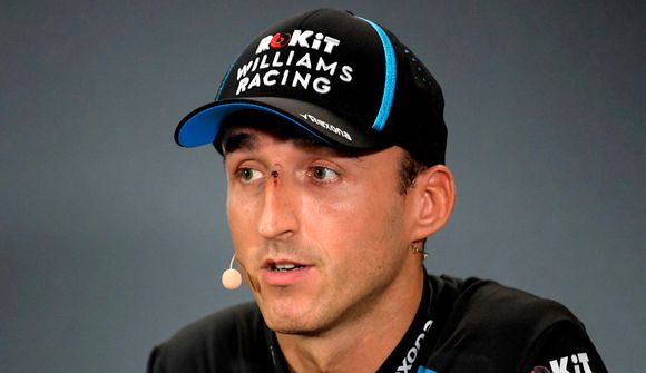 Kubica hættir hjá Williams