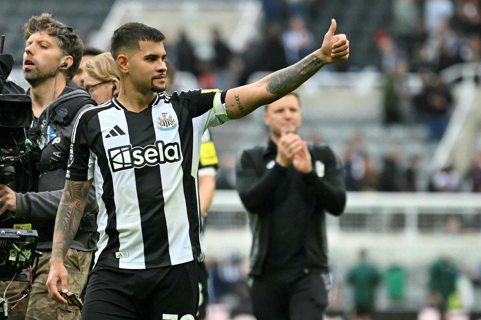 Bruno Guimaraes og félagar í Newcastle spila ekki við Wimbledon …