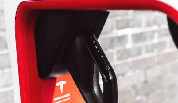 Hleðslustöðvar Tesla ná nú allan hringinn