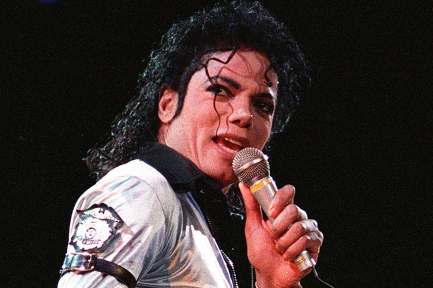 Michael Jackson var eyðilagður eftir að lögreglan gerði húsleit á …
