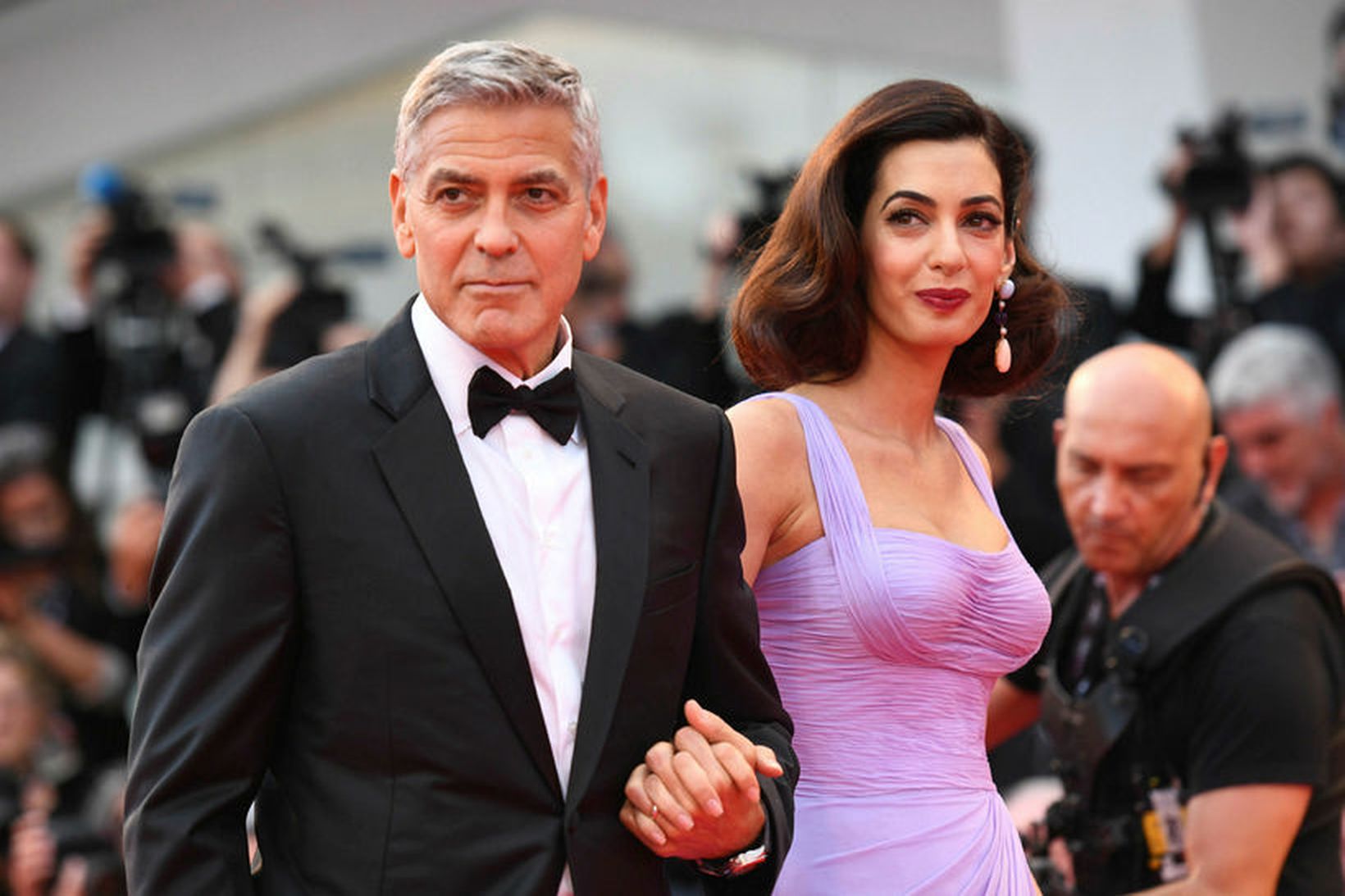 Tvíburar George og Amal Clooney fæddust í júní árið 2017.