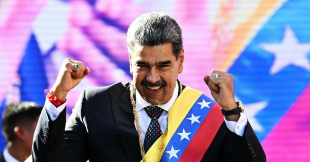 Nicolas Maduro var formlega innvígður sem forseti Venesúela í þriðja sinn í dag. Efasemdir eru …