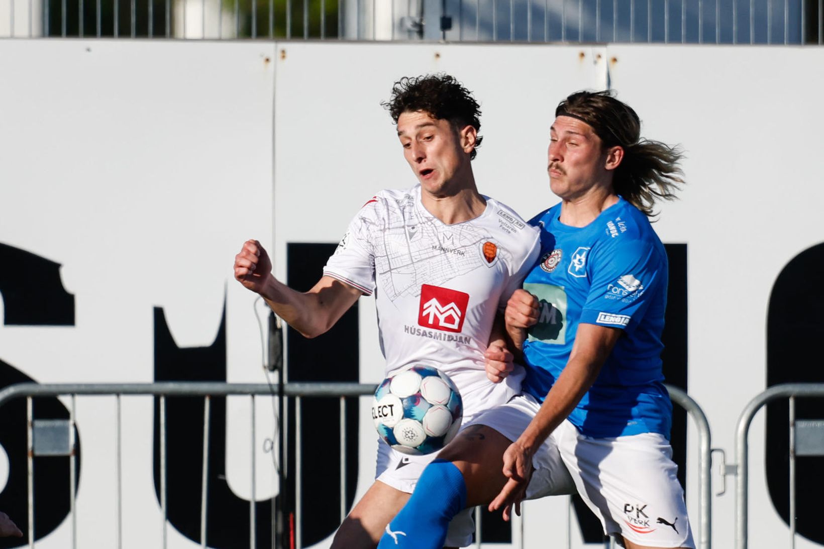 Tarik Ibrahimagic og Örvar Eggertsson eigast við í Garðabæ í …