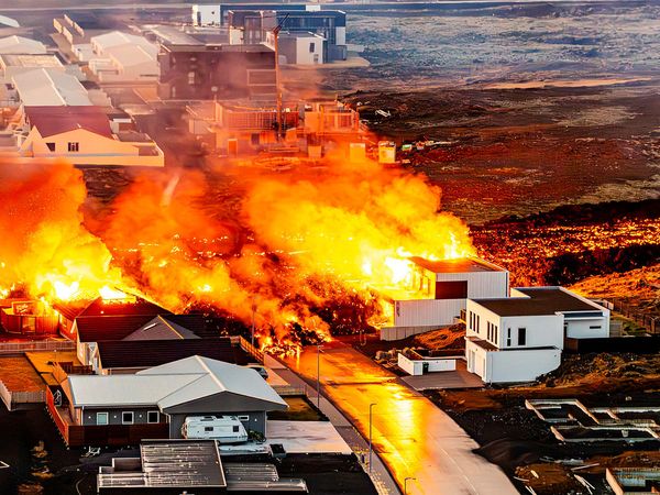 The man in the interview says that people are using the dire situation of people from Grindavík to line their pockets by increasing their property prices through the roof.
